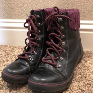 Black Lace Up Combat Boot Sketchers